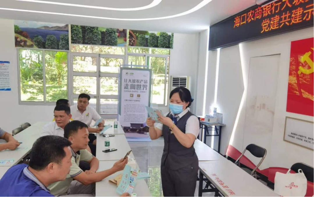 廖彩云：篤信前行 做接地氣的“草根”金融人